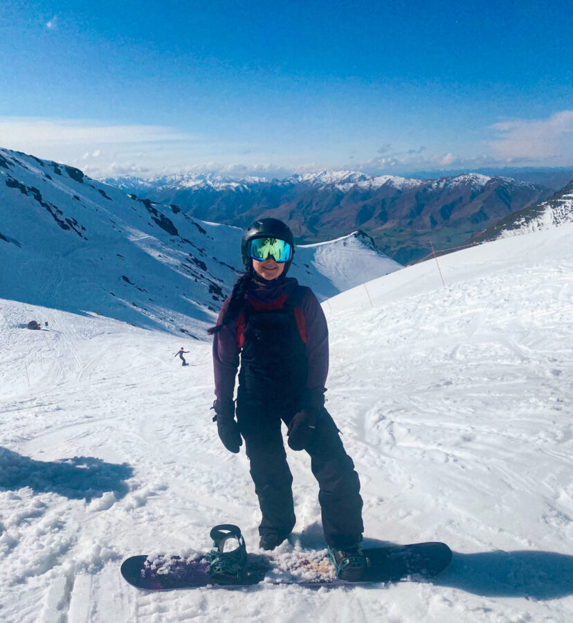 A snowboarder at the top of one of the ski runs at the Remarkables Ski Field near Queenstown, NZ.